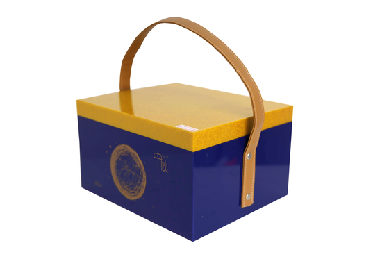 FAVRE Moon Cake Acrylic Plastic Display Gift Box With Leather Strap